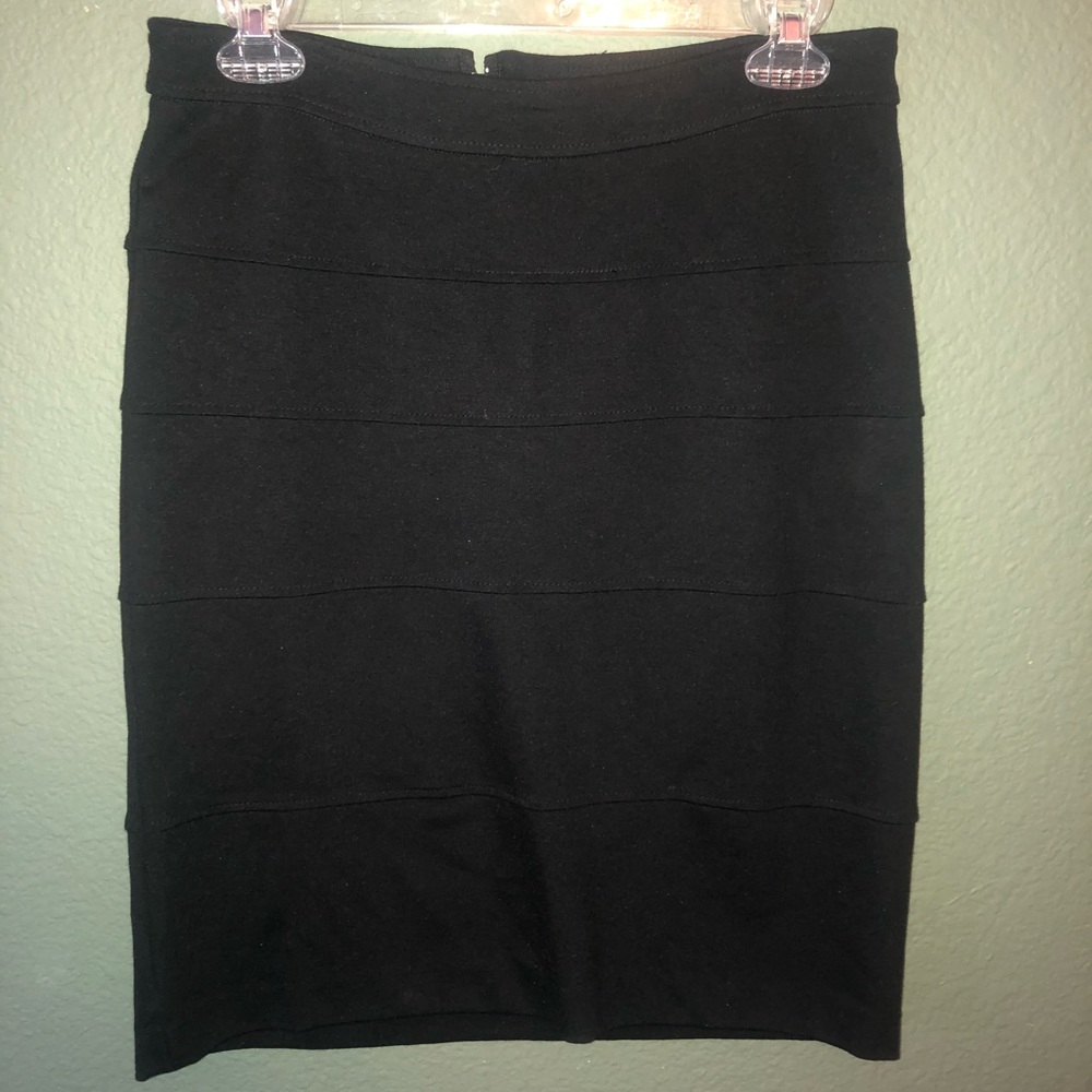 Black Pencilskirt